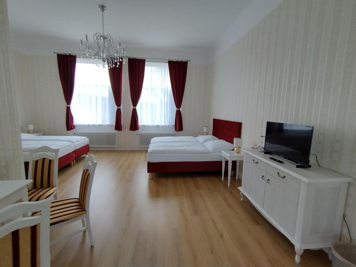 Liahof Hotel Ullared Bagian luar foto