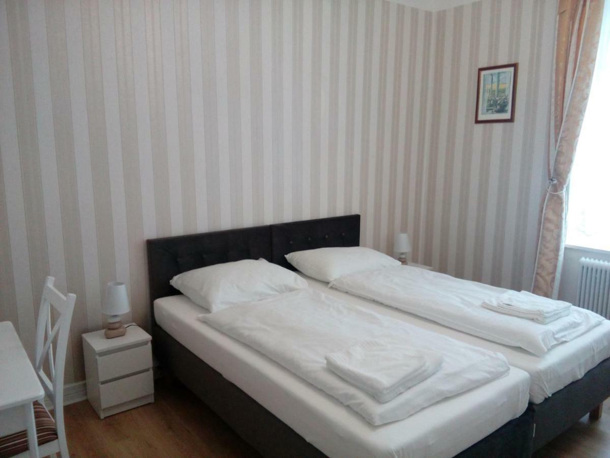 Liahof Hotel Ullared Bagian luar foto